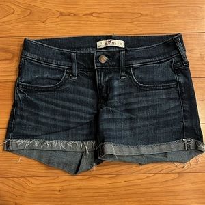 Hollister low rise stretch destroyed bottom shorts